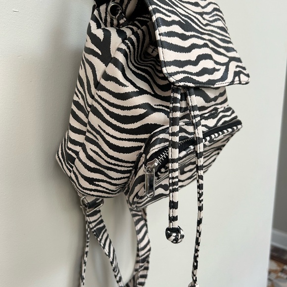 Wild Fable Small Backpack - Picture 2 of 8